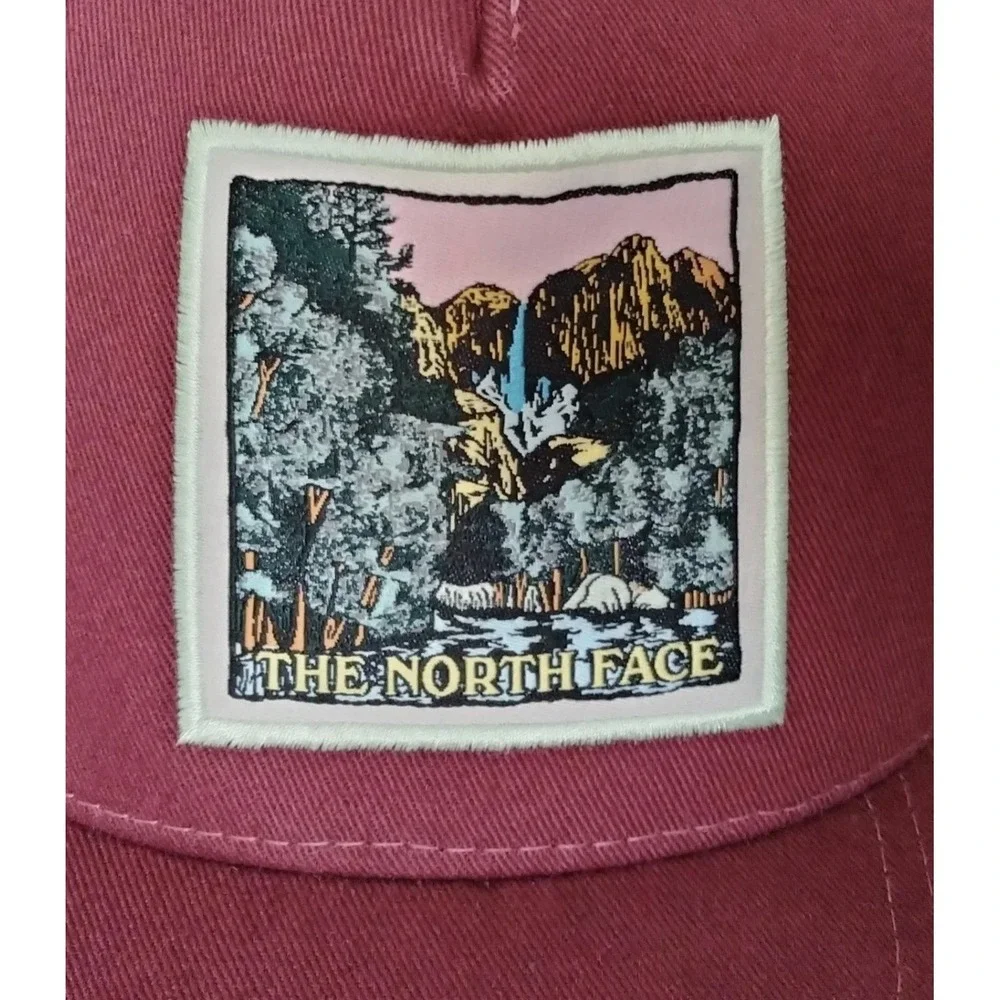 The North Face maroon and black Earthscape trucker hat (snapback adjustable)